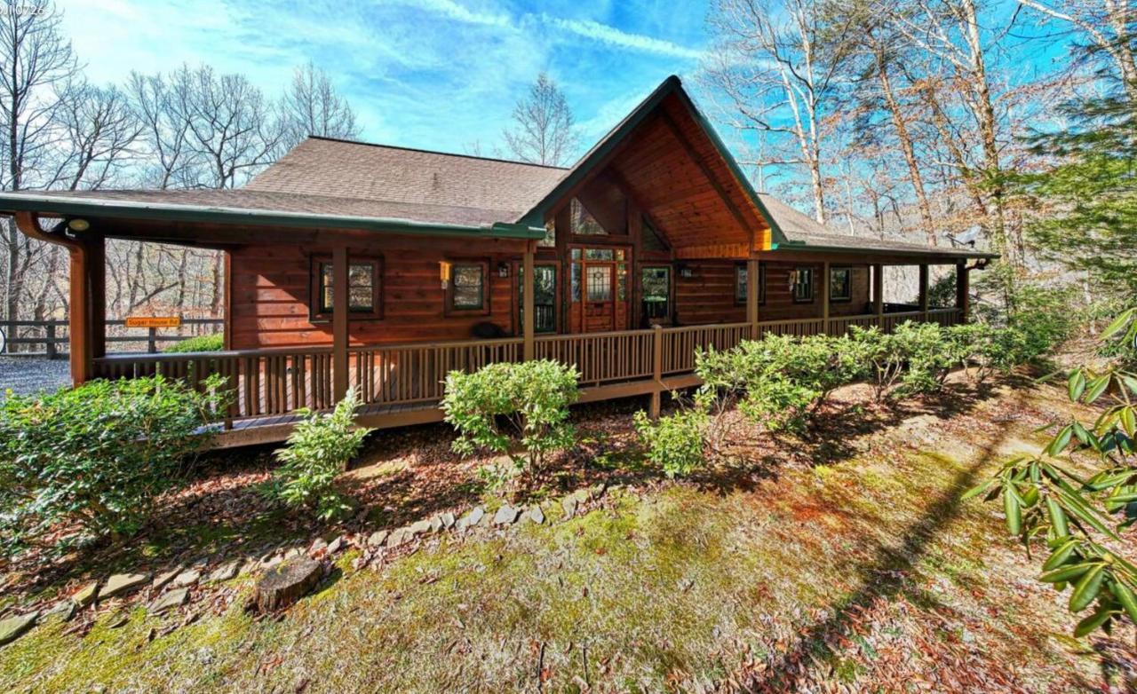 Cozy Creekfront Family Cabin-Pet Friendly -Gamerm-Hot Tub Hiawassee Ngoại thất bức ảnh