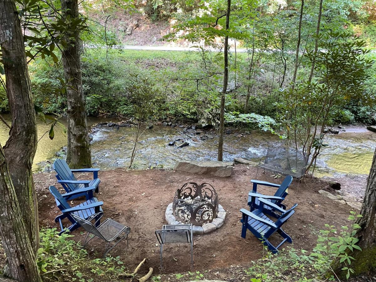Cozy Creekfront Family Cabin-Pet Friendly -Gamerm-Hot Tub Hiawassee Ngoại thất bức ảnh